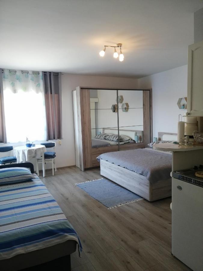 Apartmani Nevena Brodarica  Extérieur photo